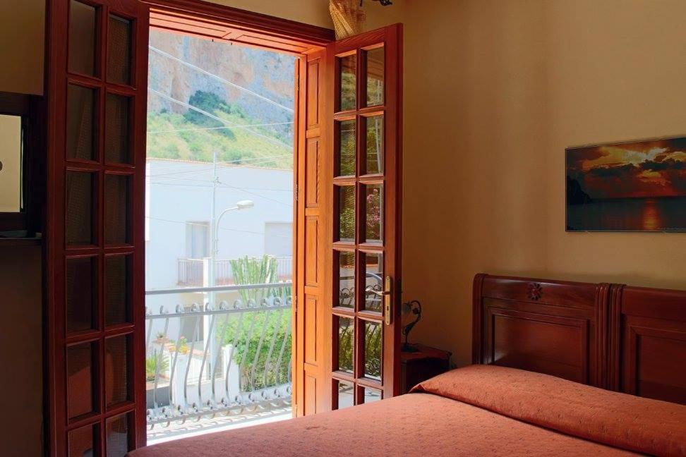 Raggio Di Sole Bed & Breakfast Macari Exterior photo